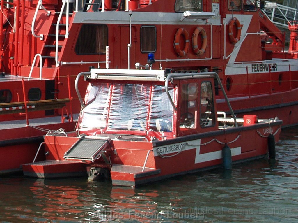 Das neue Rettungsboot Ursula  P33.JPG
